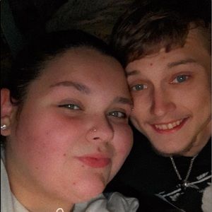 Meet your Posher, Kendra